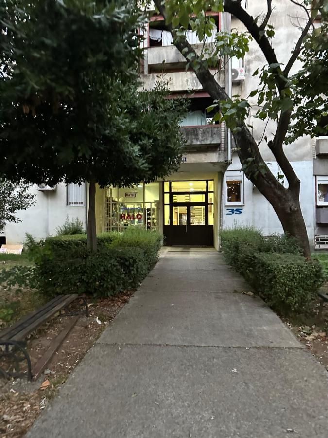 Nikki'S Apartment Ποντγορίτσα Εξωτερικό φωτογραφία