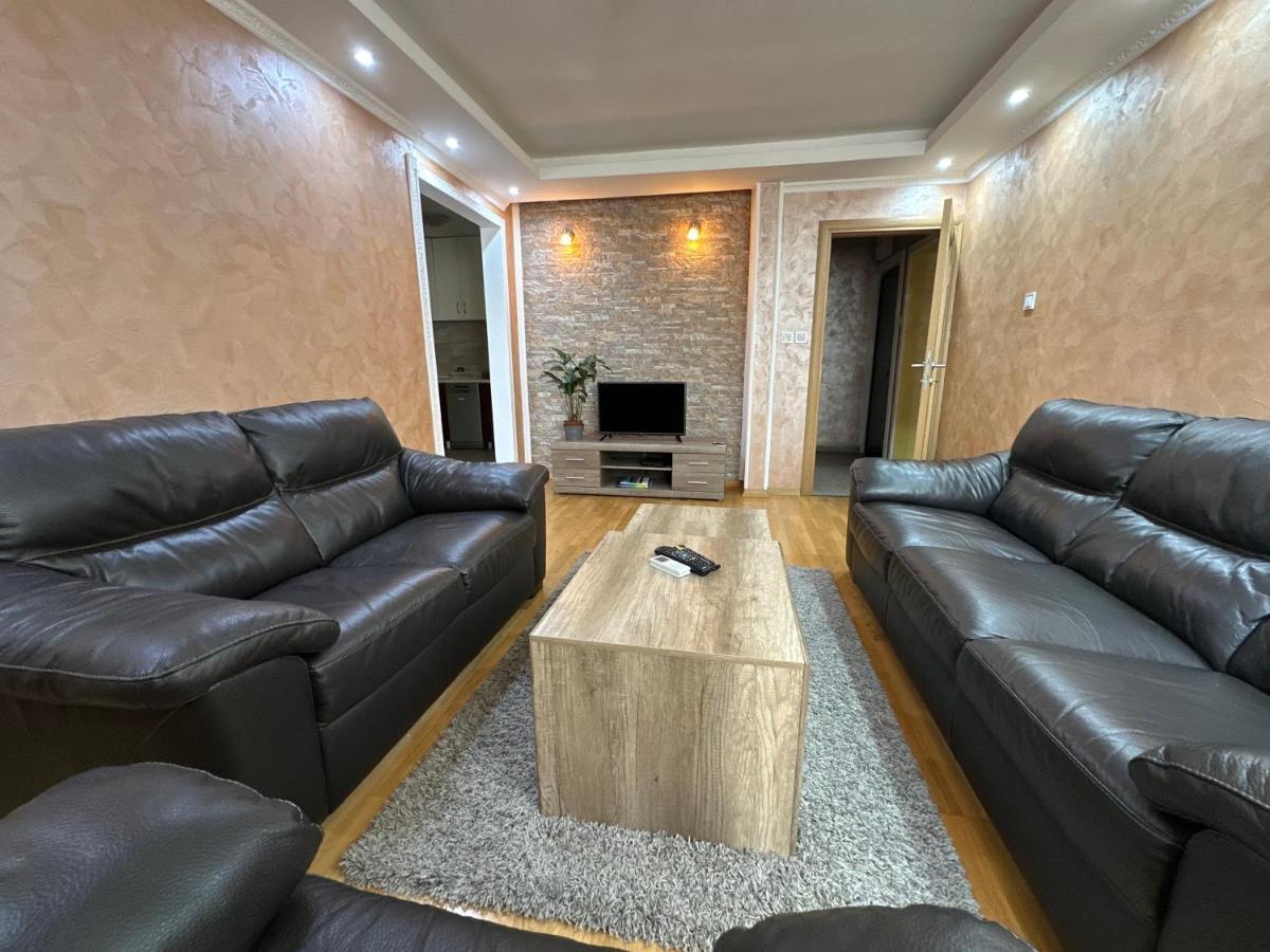 Nikki'S Apartment Ποντγορίτσα Εξωτερικό φωτογραφία